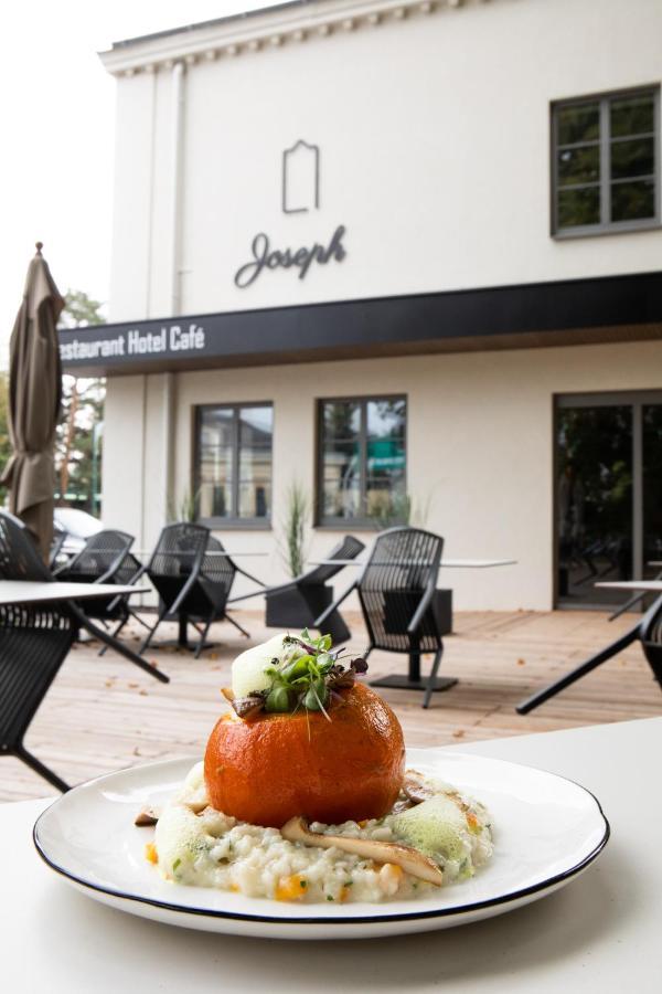 Hotel Restaurant Joseph Bruckneudorf ภายนอก รูปภาพ
